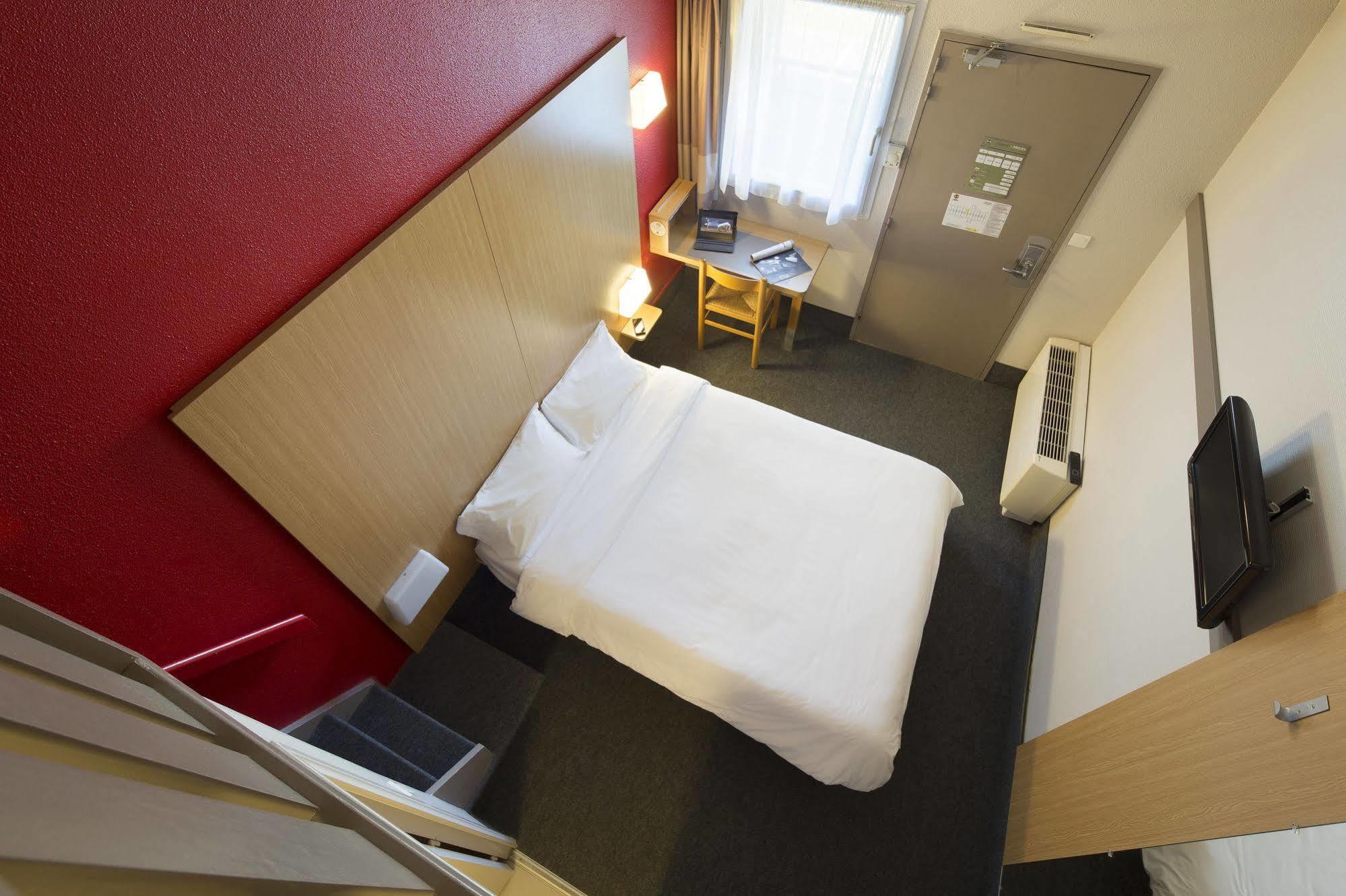 B&B Hotel Laval Change Eksteriør bilde