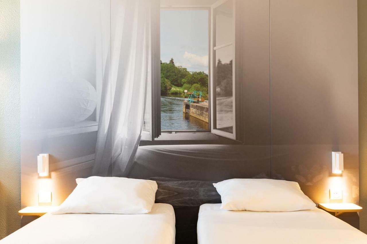 B&B Hotel Laval Change Eksteriør bilde